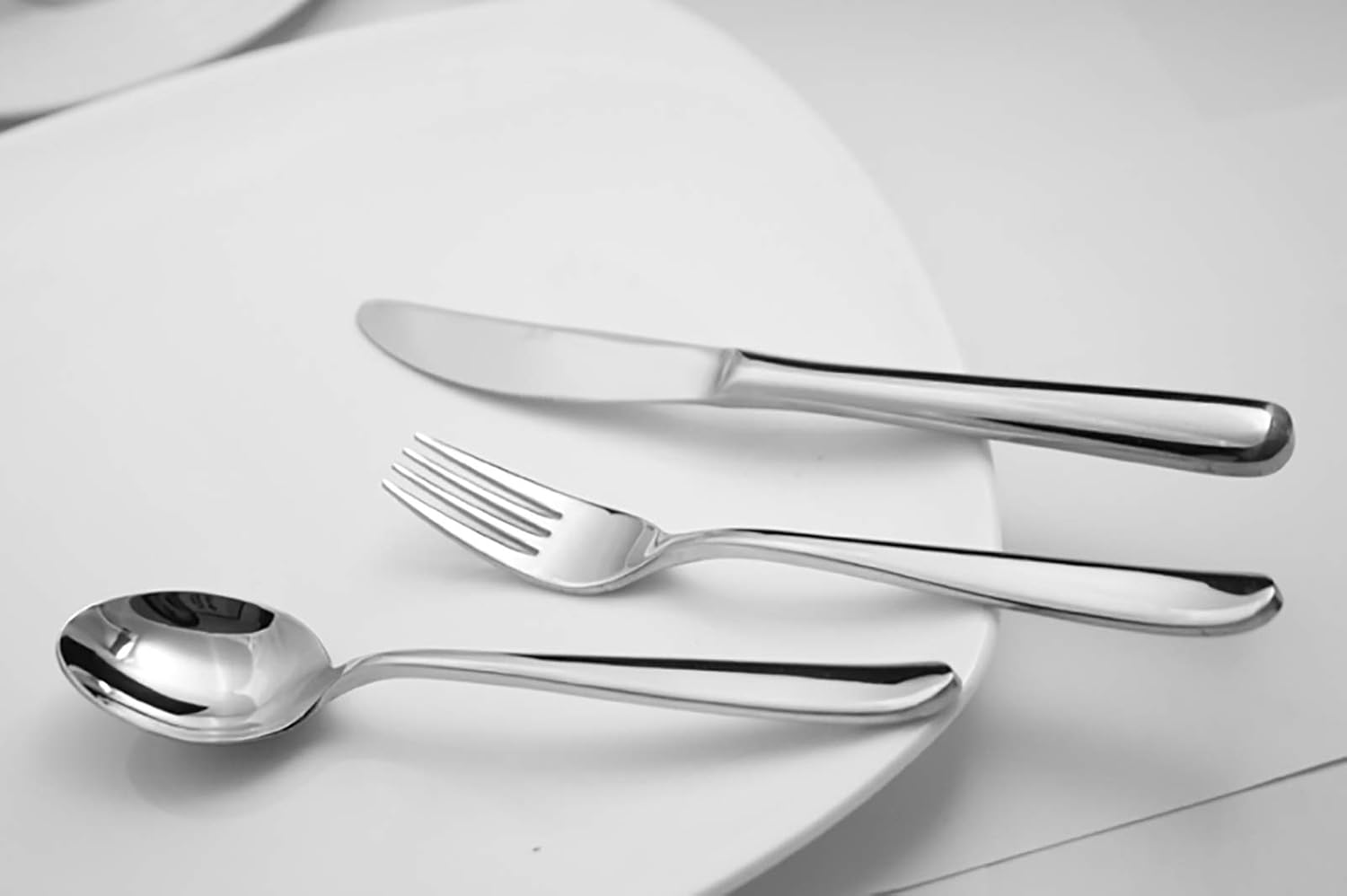 VANRA 3-Piece Kids Flatware Set Chrome Finish