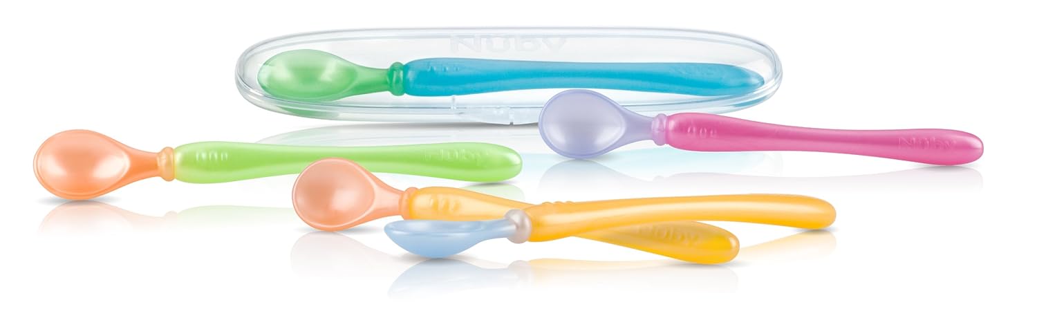 Nuby 3-Pack Easy Go Spoons with Travel Case 9 Months Plus 1