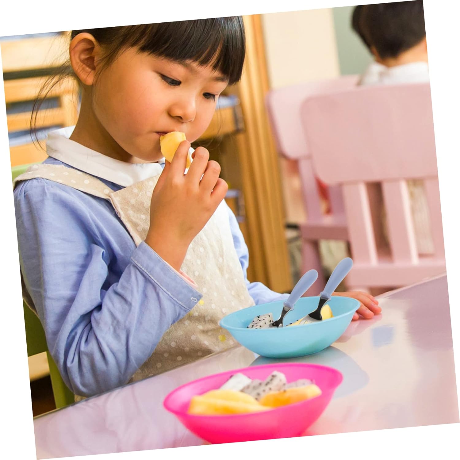 Hohopeti 188 Safe Self Feeding Cutlery Set with Storage