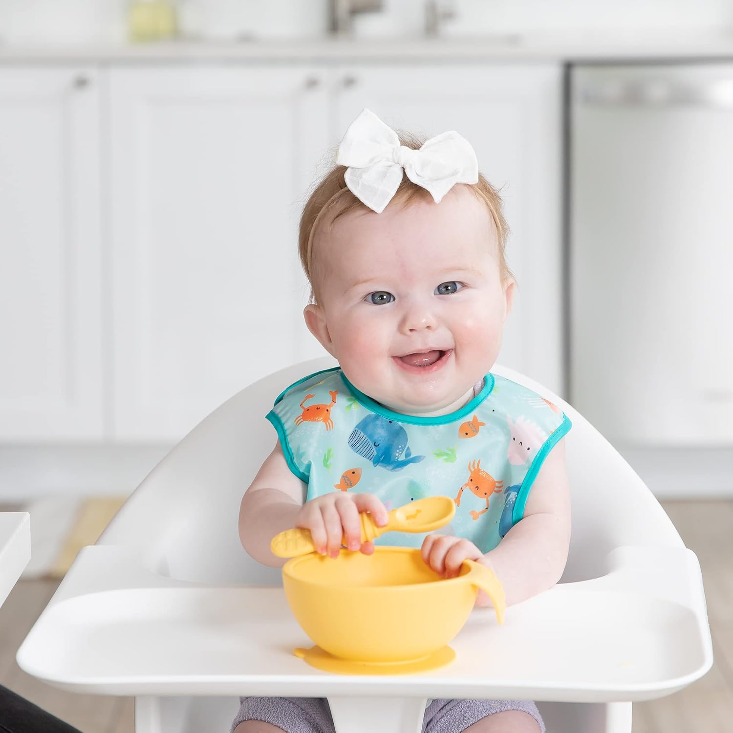 Bumkins Baby Bowl with Suction and 4 Spoons for 4 Mos Up