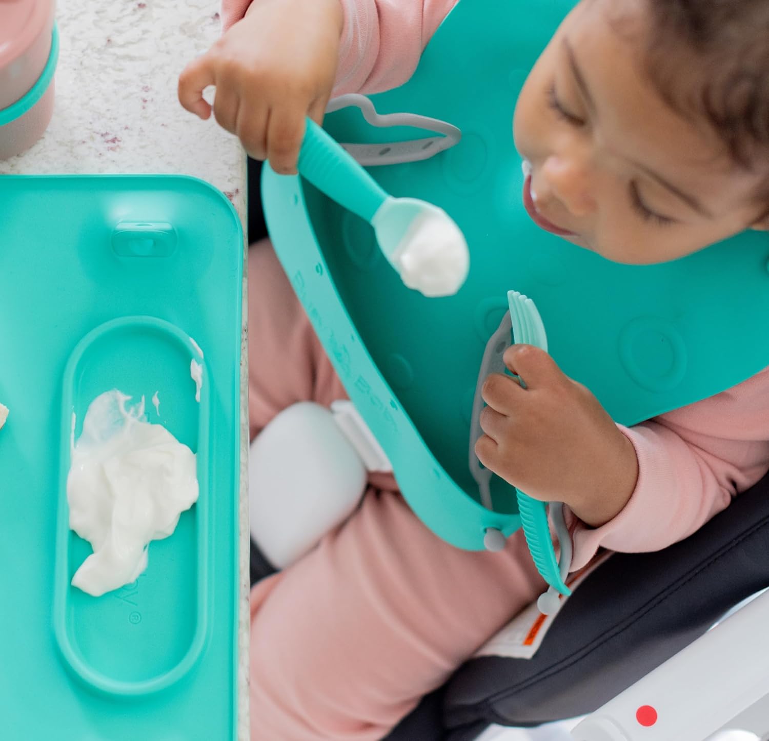 Busy Baby Bungee Bib Adjustable Silicone Bib with Tether Pocket