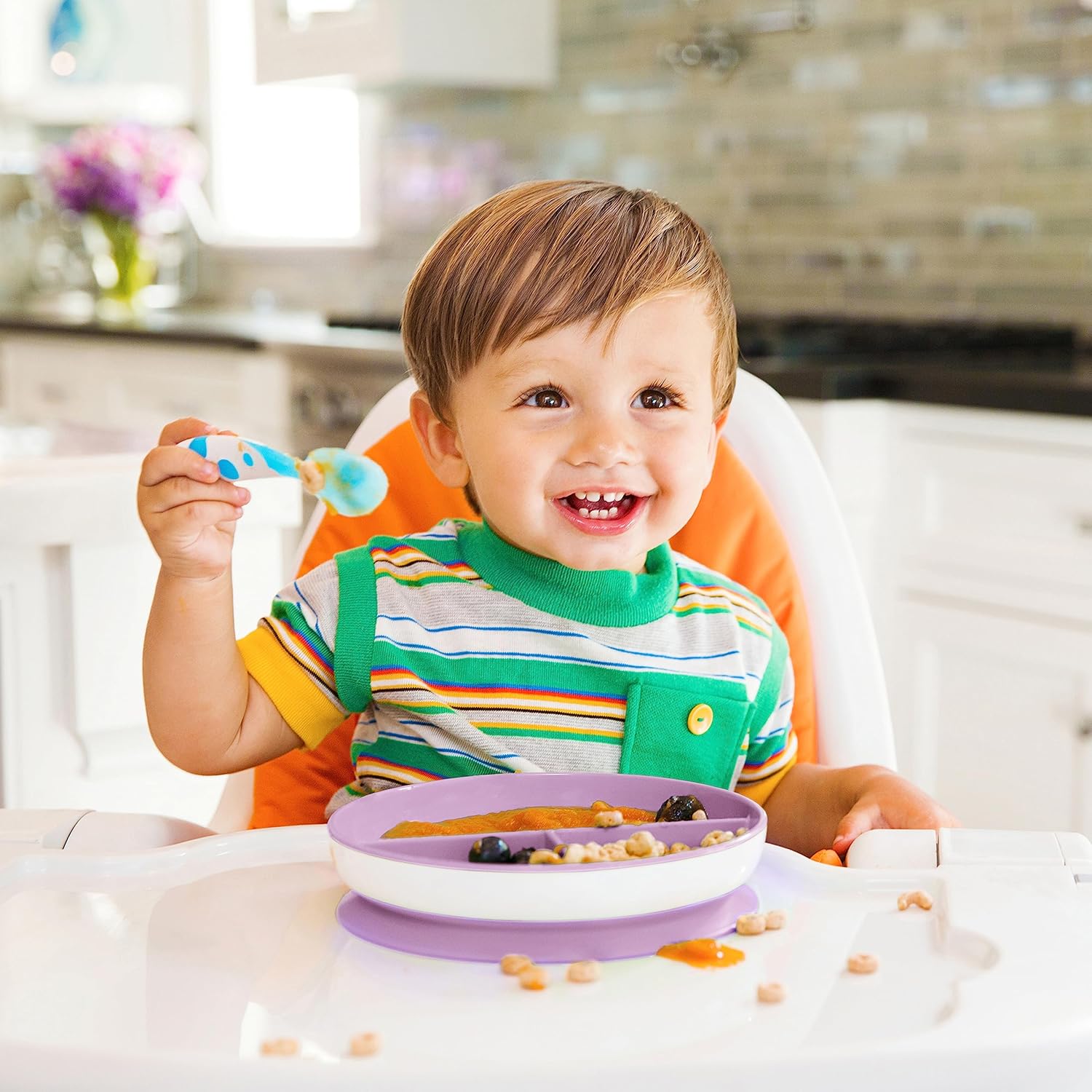 Munchkin Splash Toddler Utensil Set with Suction Plates